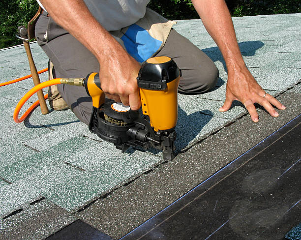 Best Roof Maintenance Services  in Saratoga, CA